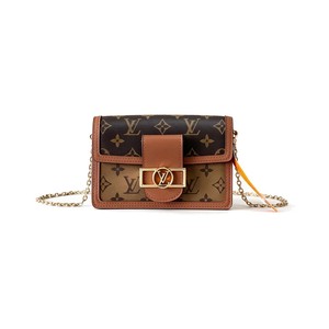 Louis Vuitton Pochette Métis PM in Monogram Canvas with Vachetta Leather Trim and Gold Hardware
