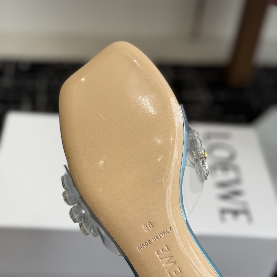 LOEWE Pointed Toe High Heel Pumps in Genuine Calfskin with Lambskin Lining and Italian Leather Sole