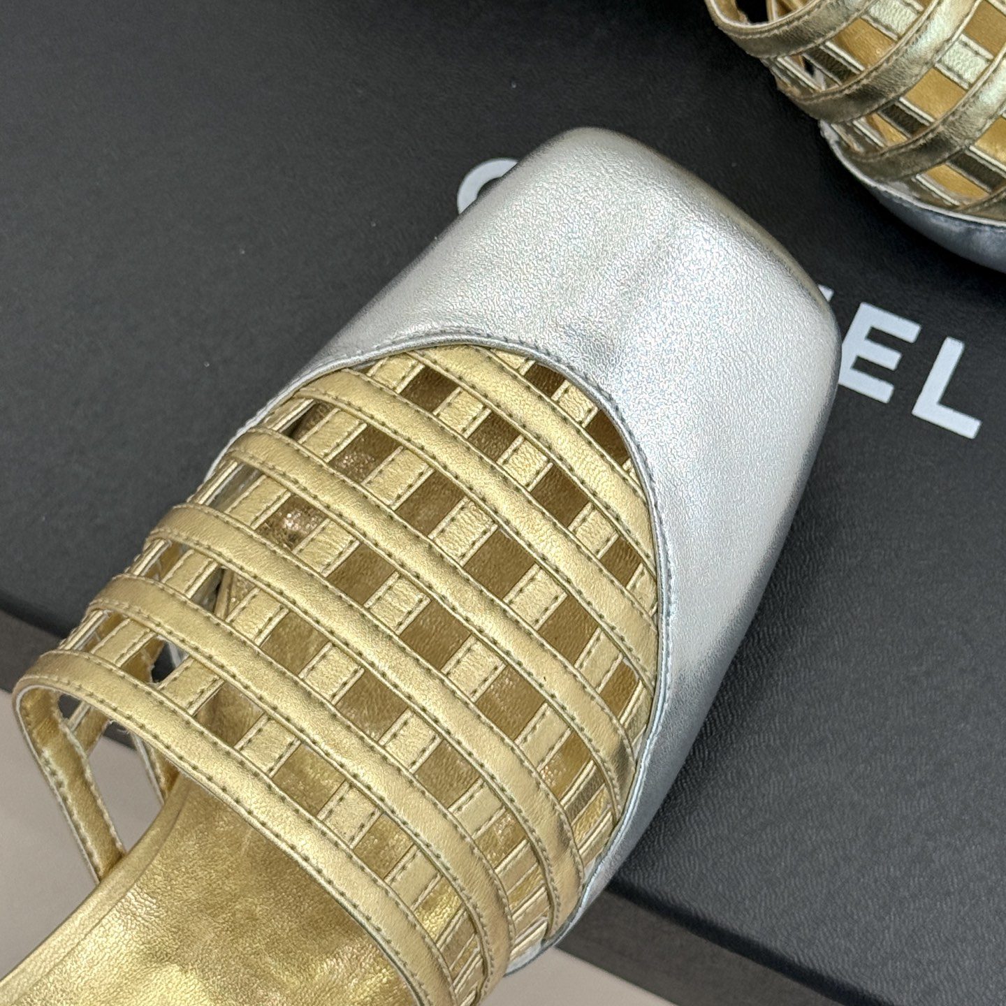CHANEL Pointed Toe High Heel Pumps in Genuine Calfskin with Lambskin Lining and Italian Leather Sole