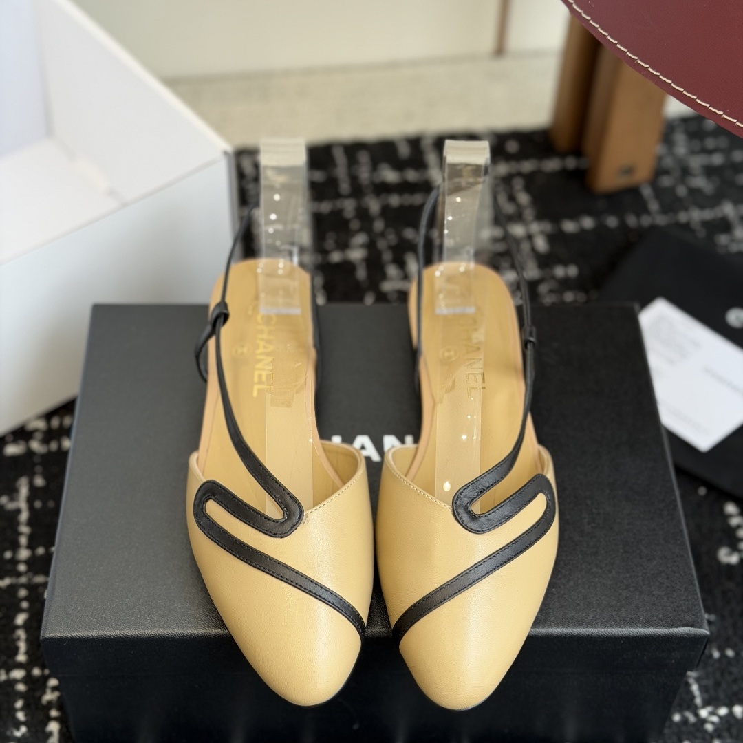 CHANEL Ankle-Strap Flat Sandals in Genuine Lambskin with Calfskin Lining and Durable Rubber Sole