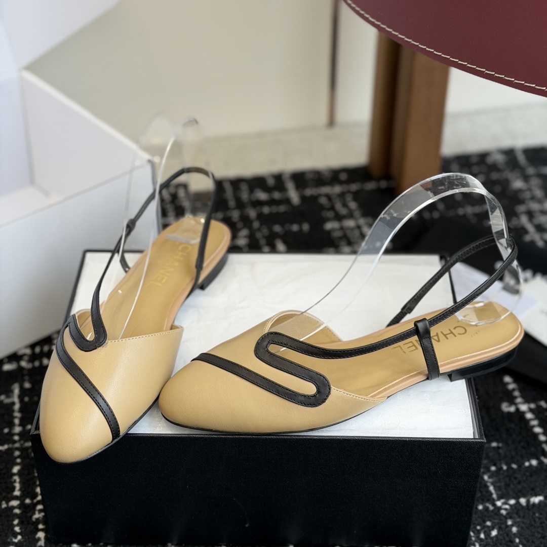 CHANEL Ankle-Strap Flat Sandals in Genuine Lambskin with Calfskin Lining and Durable Rubber Sole