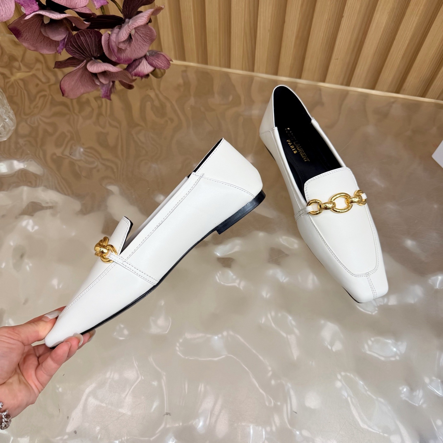 SAINT LAURENT Flat Slip-On Slippers in Premium Suede with Goatskin Lining and Lightweight TPU Sole
