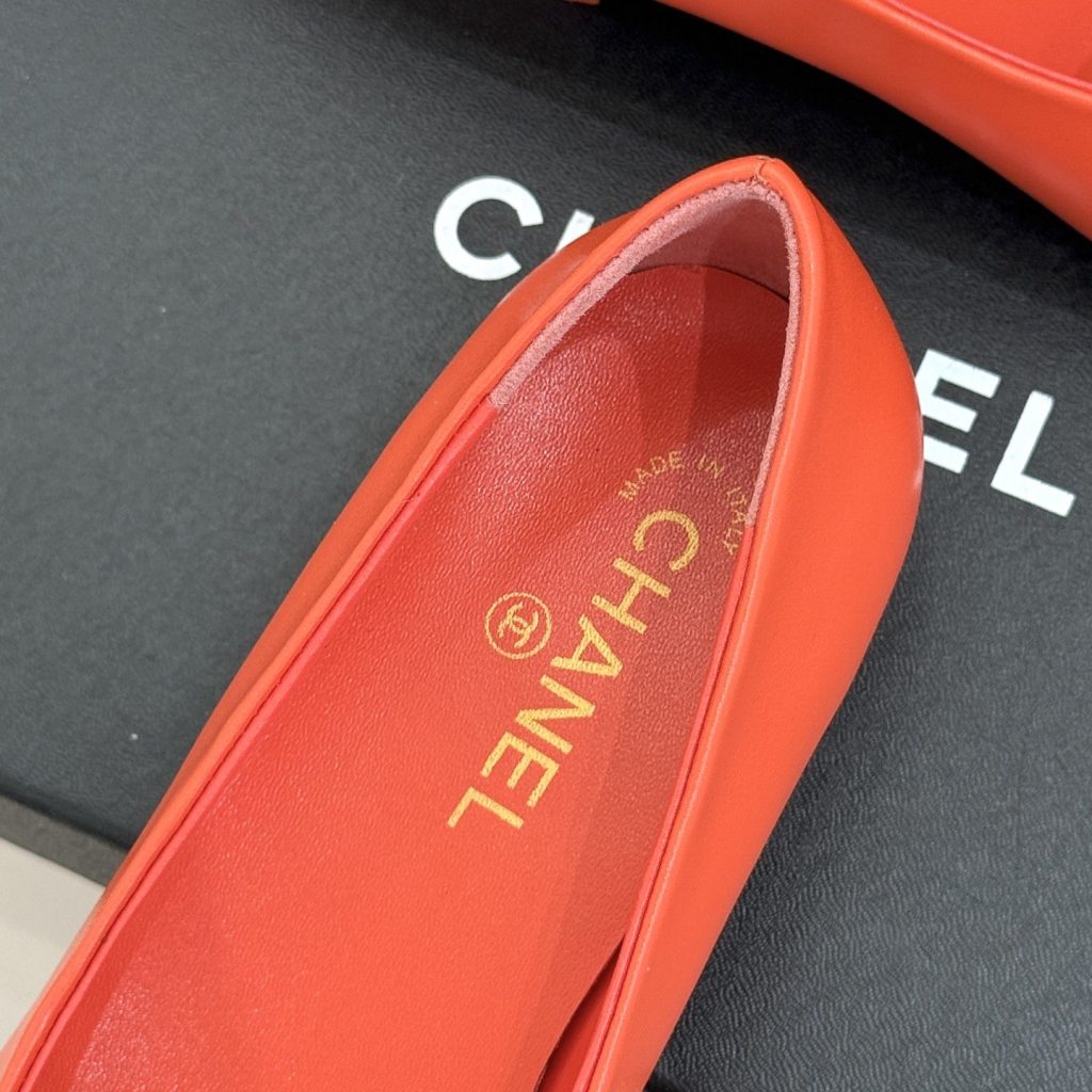 CHANEL Double C Two-tone Flat Ballet Flats in Full-grain Genuine Lambskin with Calfskin Lining Itali