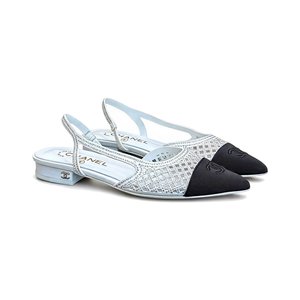 CHANEL Double C Square Toe Glossy Leather Flat Loafers in Genuine Lambskin Italian Suede Sole P