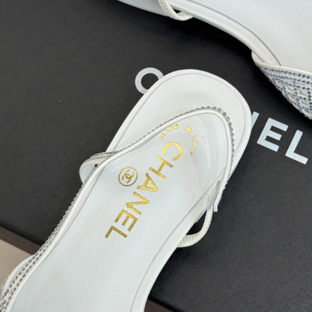 CHANEL Double C Square Toe Glossy Leather Flat Loafers in Genuine Lambskin Italian Suede Sole P
