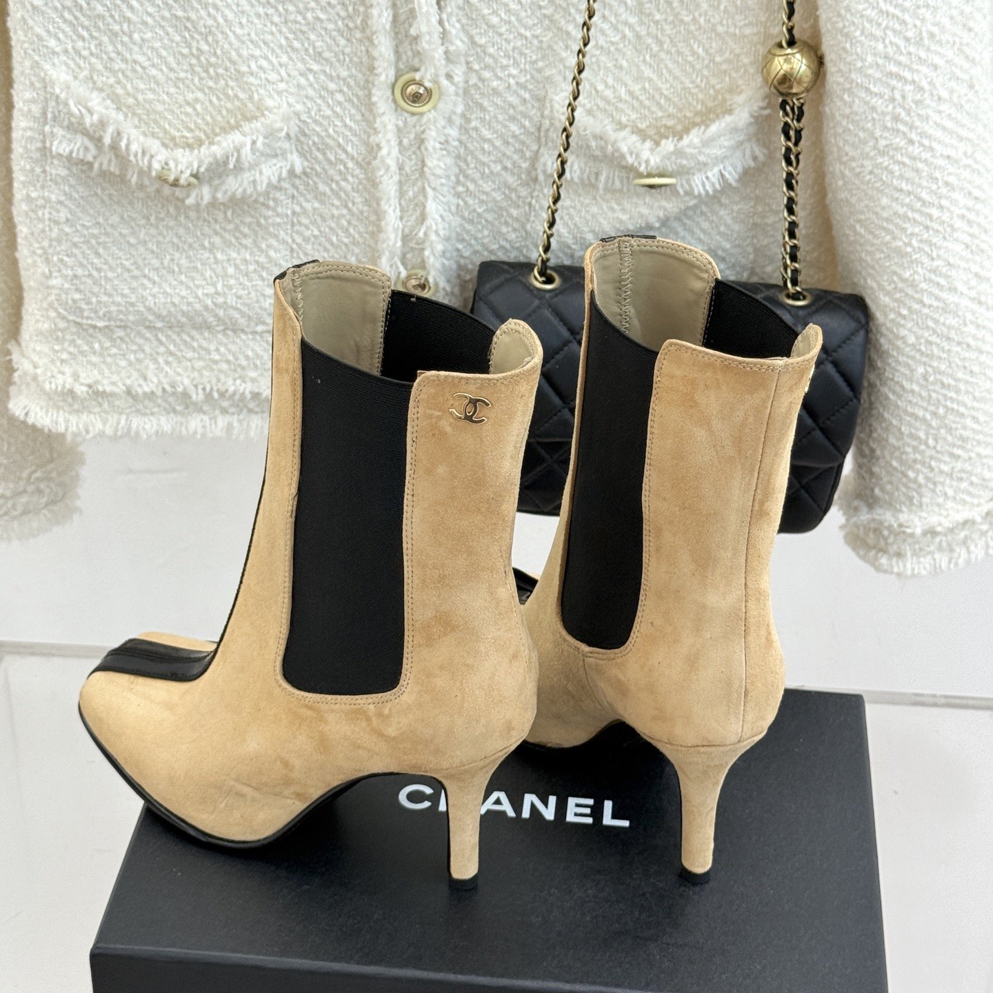 CHANEL Croc-embossed Square Toe Chelsea Ankle Boots in Genuine Lambskin Calfskin Lining Italian Leat
