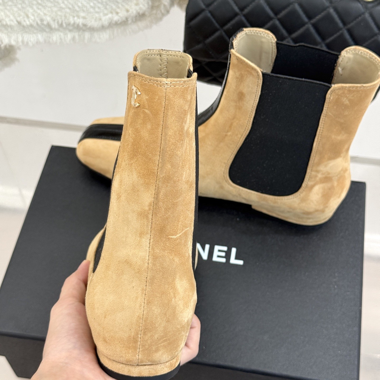 CHANEL Croc-embossed Square Toe Chelsea Boots in Genuine Lambskin Calfskin Lining Italian Leather So