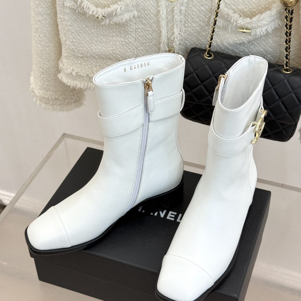 CHANEL Double C Metal Buckle Strap Riding Short Boots in Cowhide Lambskin Lining and Italian Leather