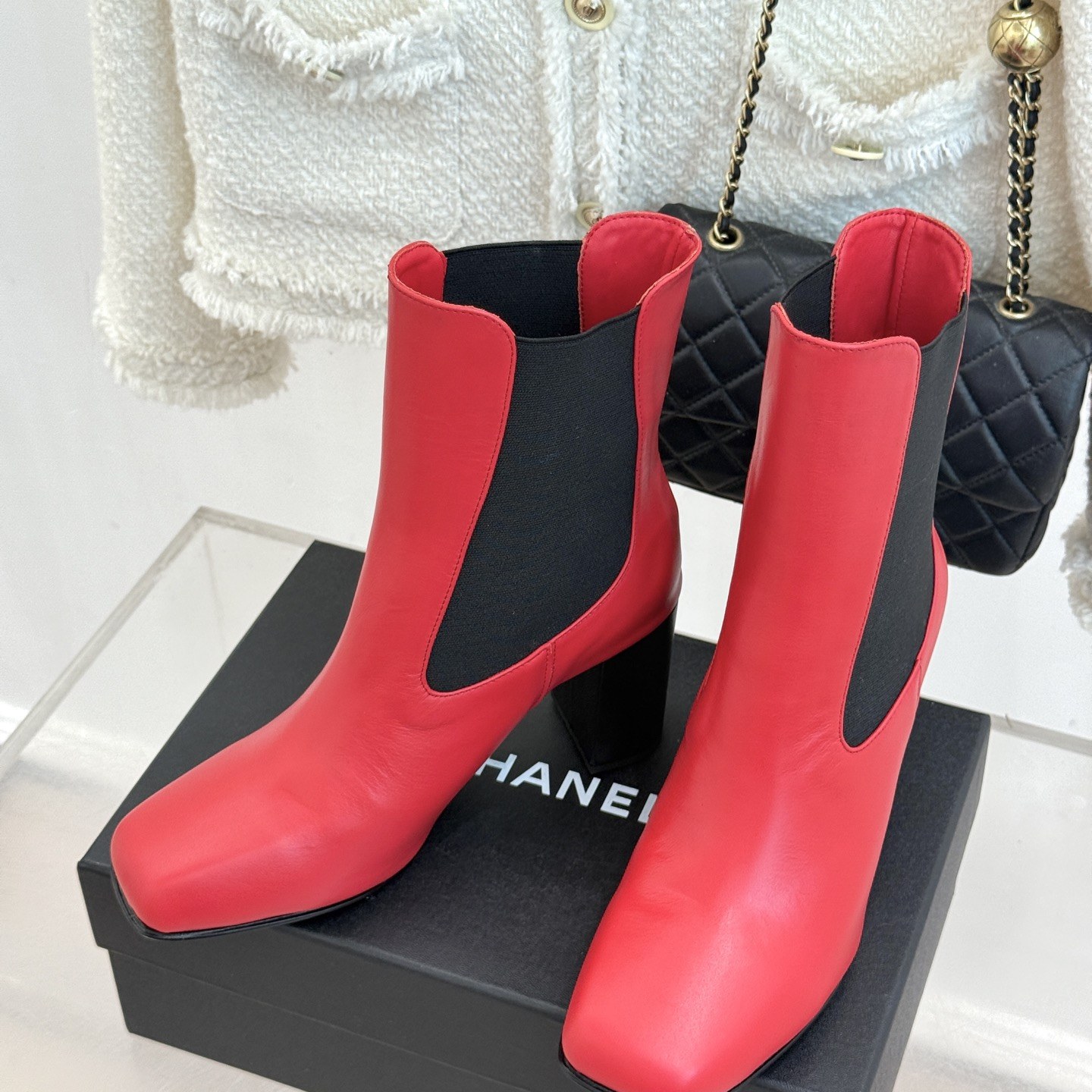 CHANEL Double C Two-tone Flat Ballet Flats in Full-grain Genuine Lambskin with Calfskin Lining Itali
