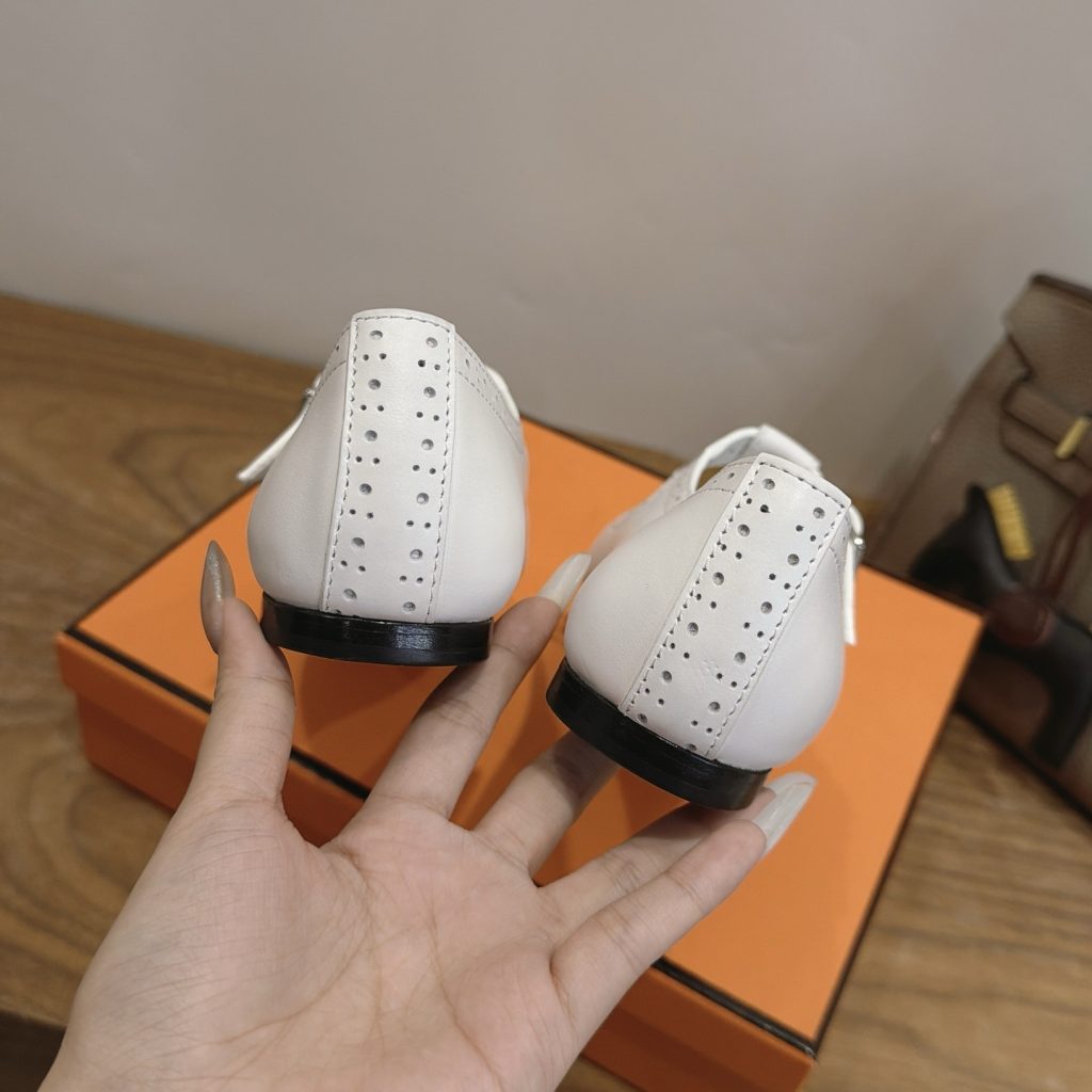 HERMES Laser-Engraved Loafer Shoes in Genuine Calfskin with Lambskin Lining Italian Leather Sole