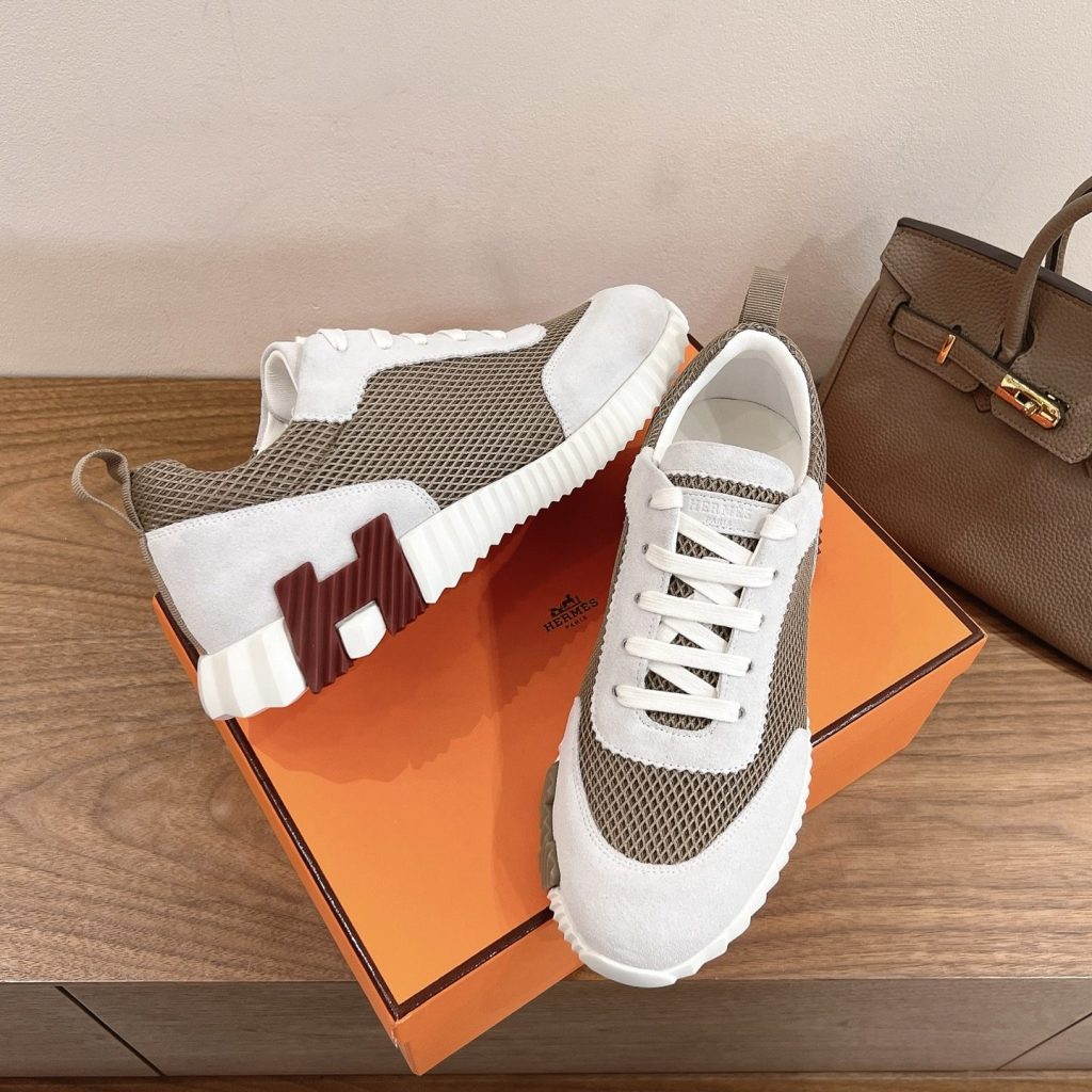 Hermes Classic Open-Toe Slip-On Flat Slippers Unisex Lightweight with Genuine Lambskin Lining Italia