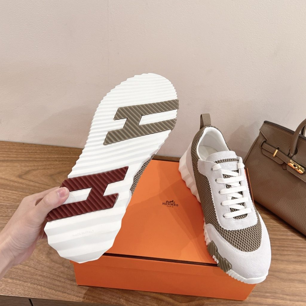 Hermes Classic Open-Toe Slip-On Flat Slippers Unisex Lightweight with Genuine Lambskin Lining Italia
