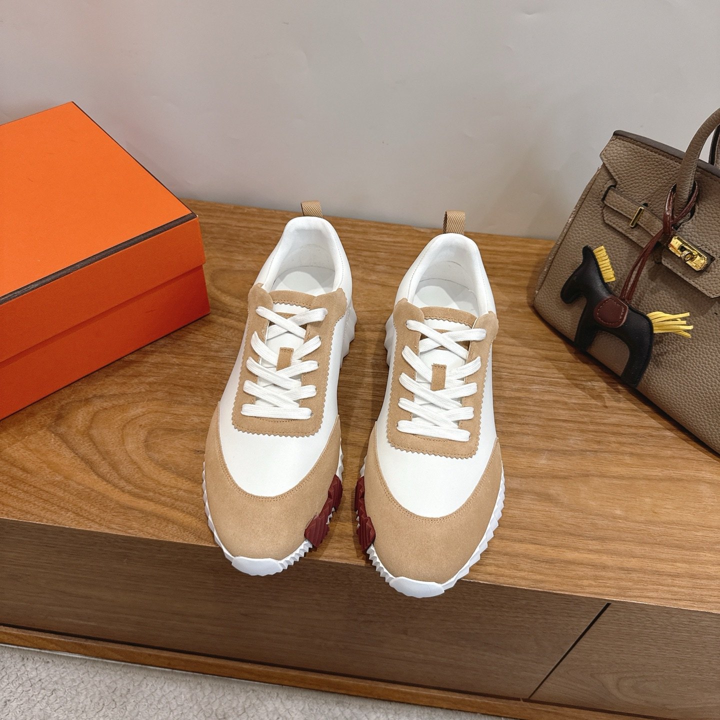HERMES H Fitting Classic Flat Loafer Slippers, Genuine Calfskin Upper with Italian Leather Sole