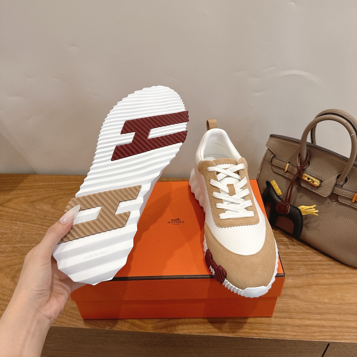 HERMES H Fitting Classic Flat Loafer Slippers, Genuine Calfskin Upper with Italian Leather Sole