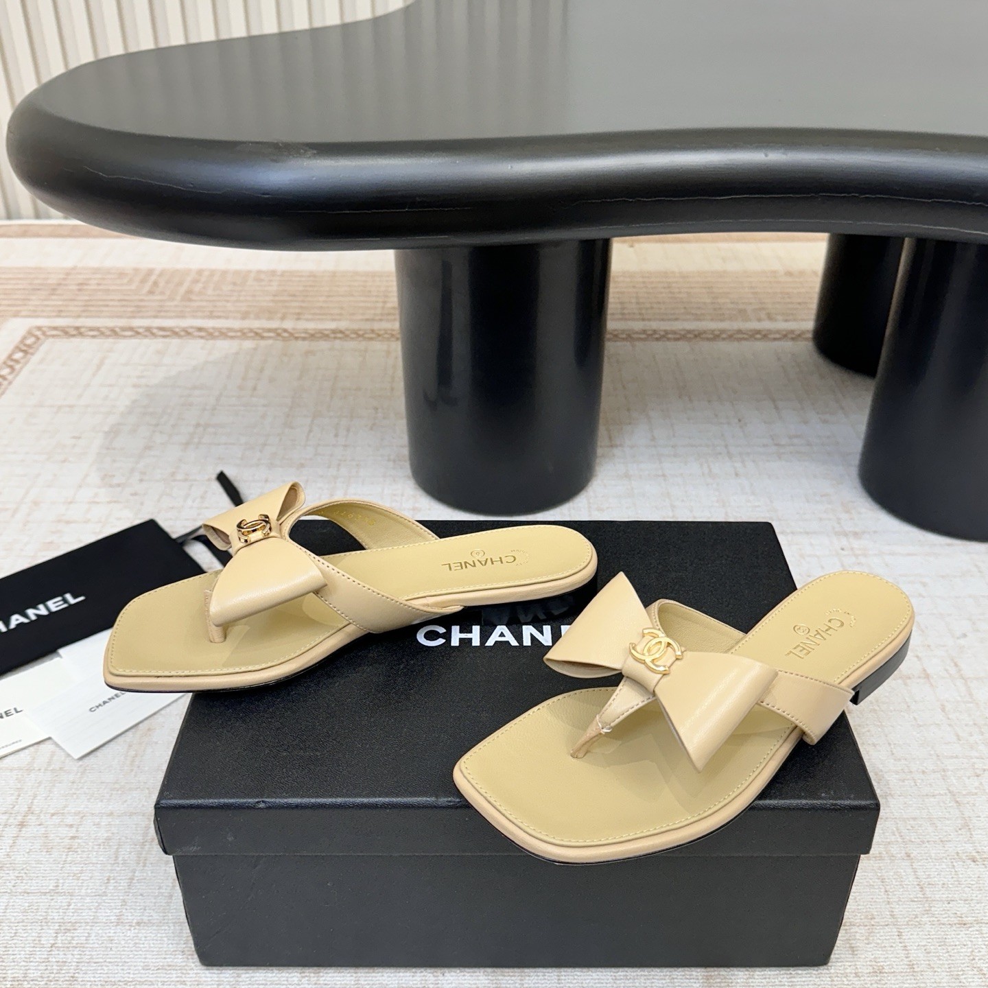 Chanel Double C Chain Ribbon Bow Toe-Post Flat Slippers in Suede and Lamb Leather Sole Genuine Lambs
