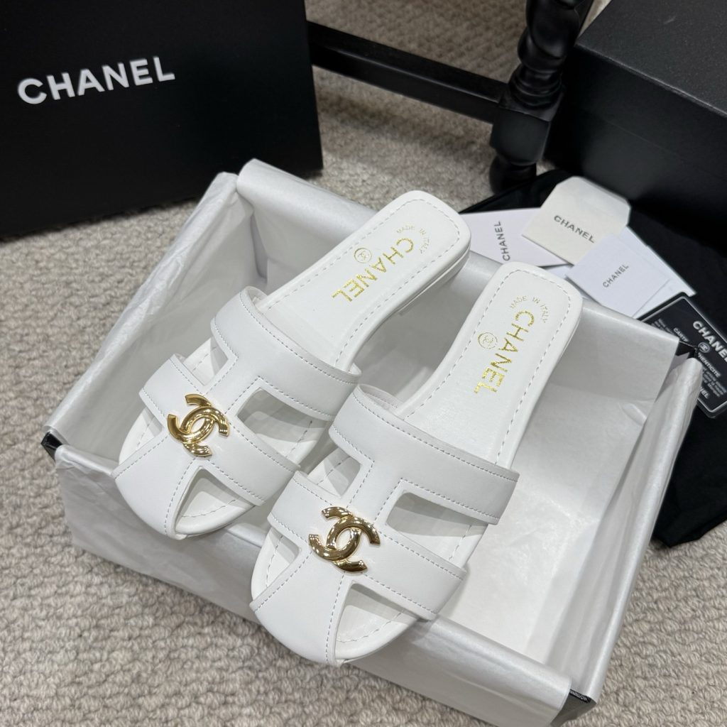 CHANEL Ankle-Strap Flat Sandals in Genuine Lambskin with Calfskin Lining and Durable Rubber Sole