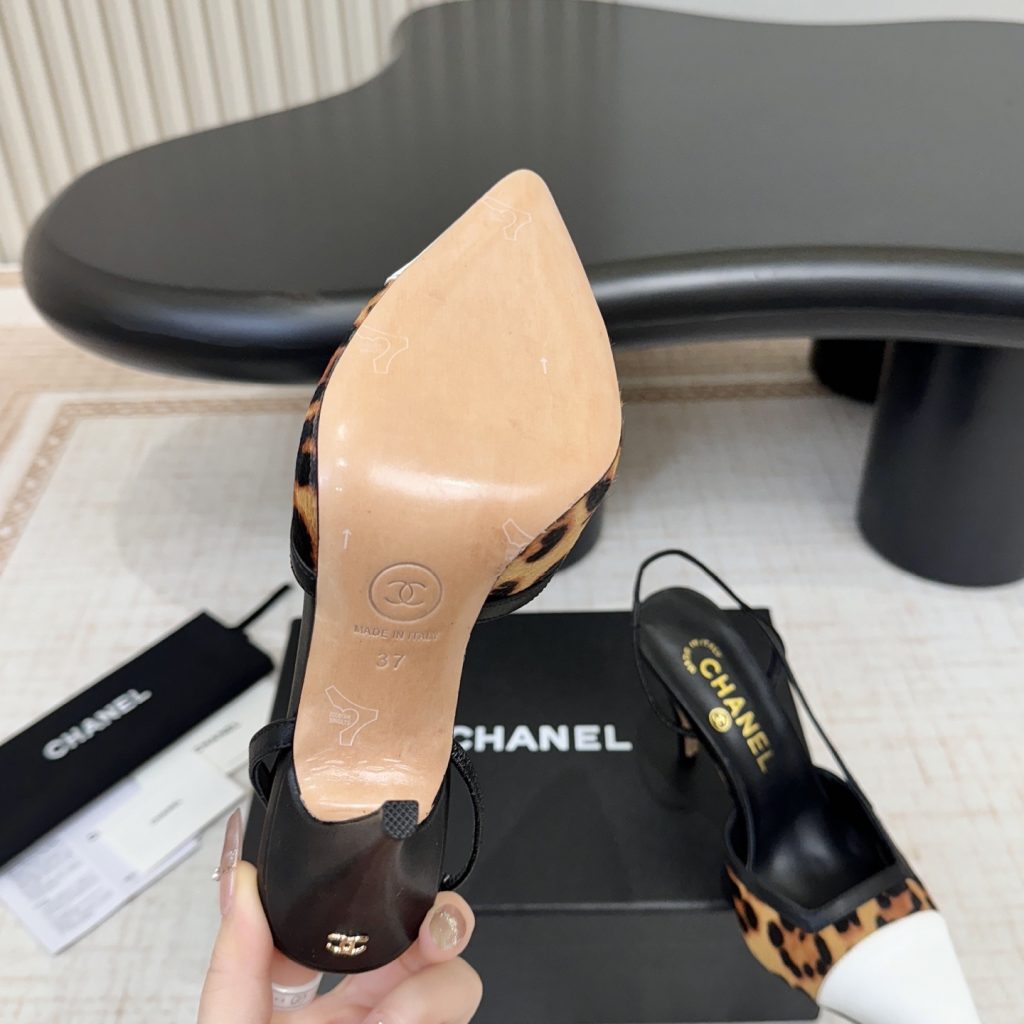 CHANEL Ankle-Strap Flat Sandals in Genuine Lambskin with Calfskin Lining and Durable Rubber Sole