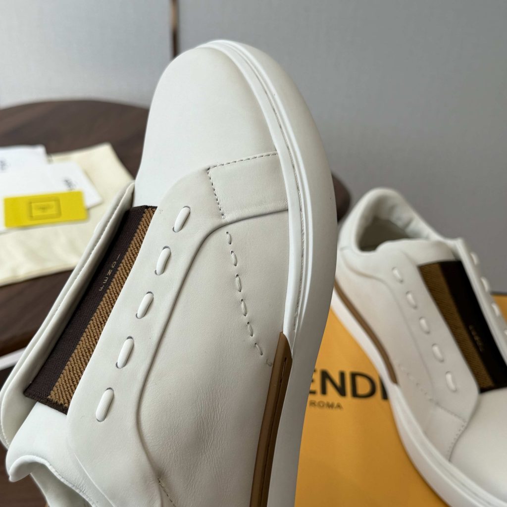 FENDI Low-Top Casual Sneakers in Genuine Calfskin with Lambskin Lining and Italian Leather Sole