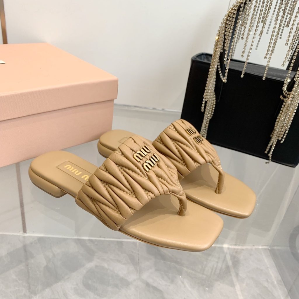 Miu Miu Quilted Flat Sandals in Genuine Lambskin with Calfskin Lining Italian Leather Sole Premium