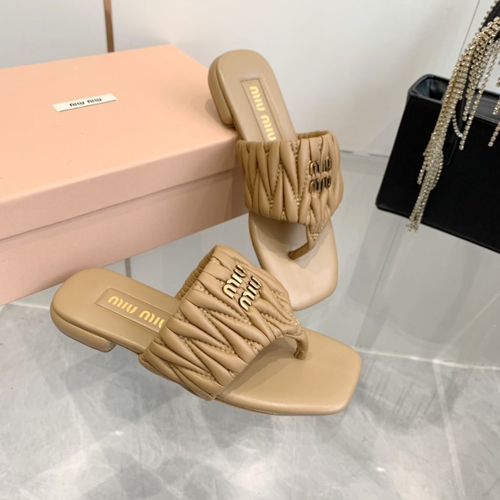 Miu Miu Quilted Flat Sandals in Genuine Lambskin with Calfskin Lining Italian Leather Sole Premium