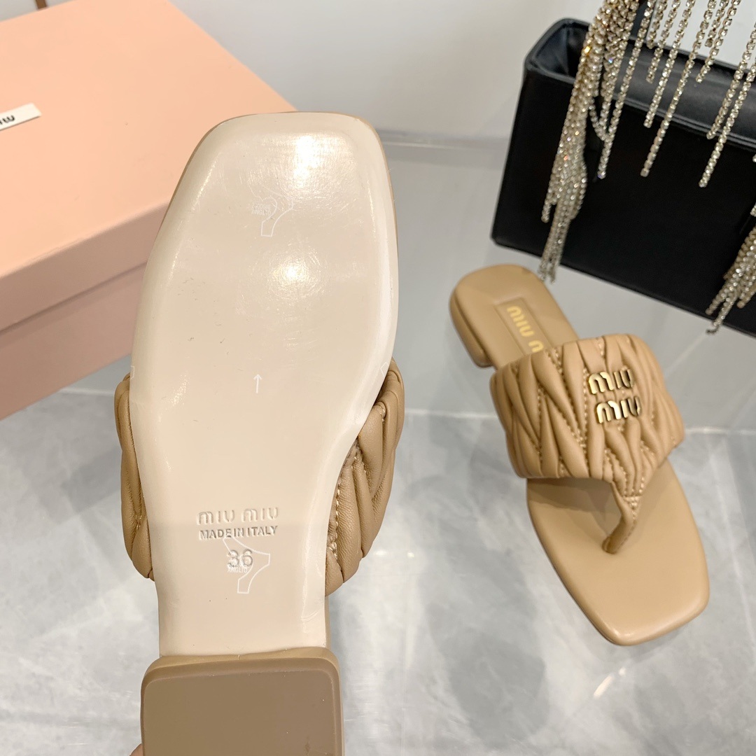 Miu Miu Quilted Flat Sandals in Genuine Lambskin with Calfskin Lining Italian Leather Sole Premium