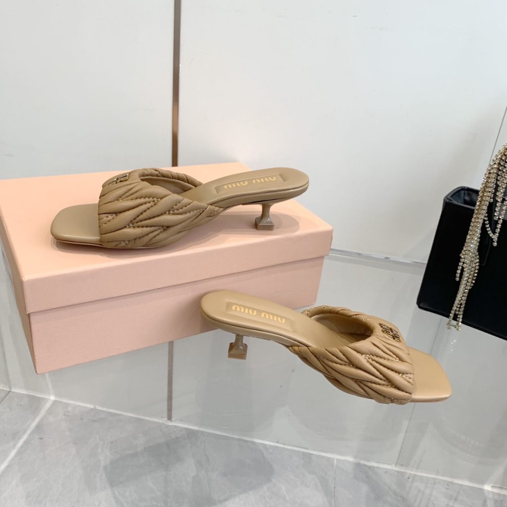 Miu Miu Quilted Genuine Lambskin Flat Sandals with Calfskin Lining Italian Leather Sole Premium