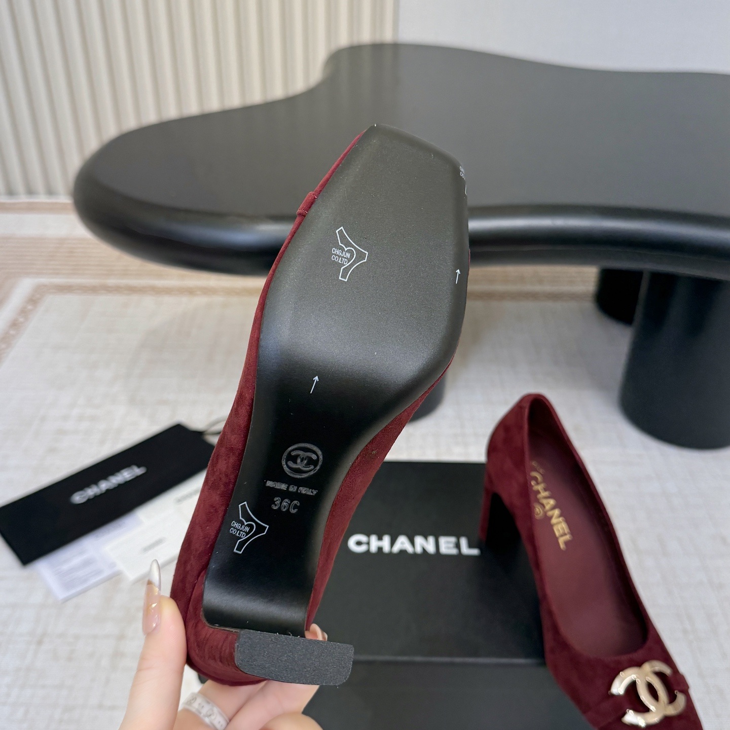 Miu Miu Quilted Flat Slide Sandals in Genuine Lambskin with Metal Logo Calfskin Lining Italian Leath