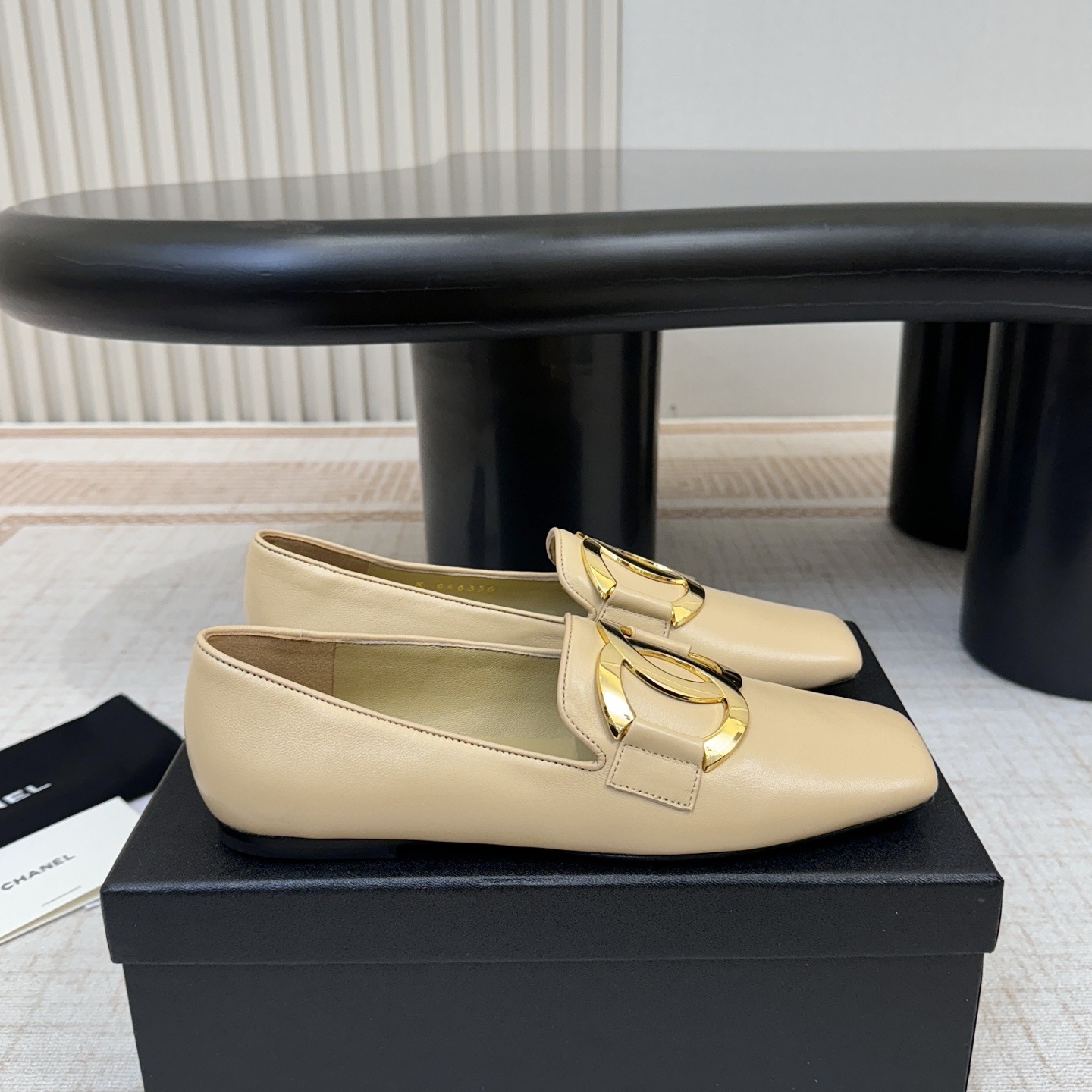 CHANEL Double C Metal Buckle Flat Single Shoes in Genuine Lambskin Patent with Calfskin Lining Itali