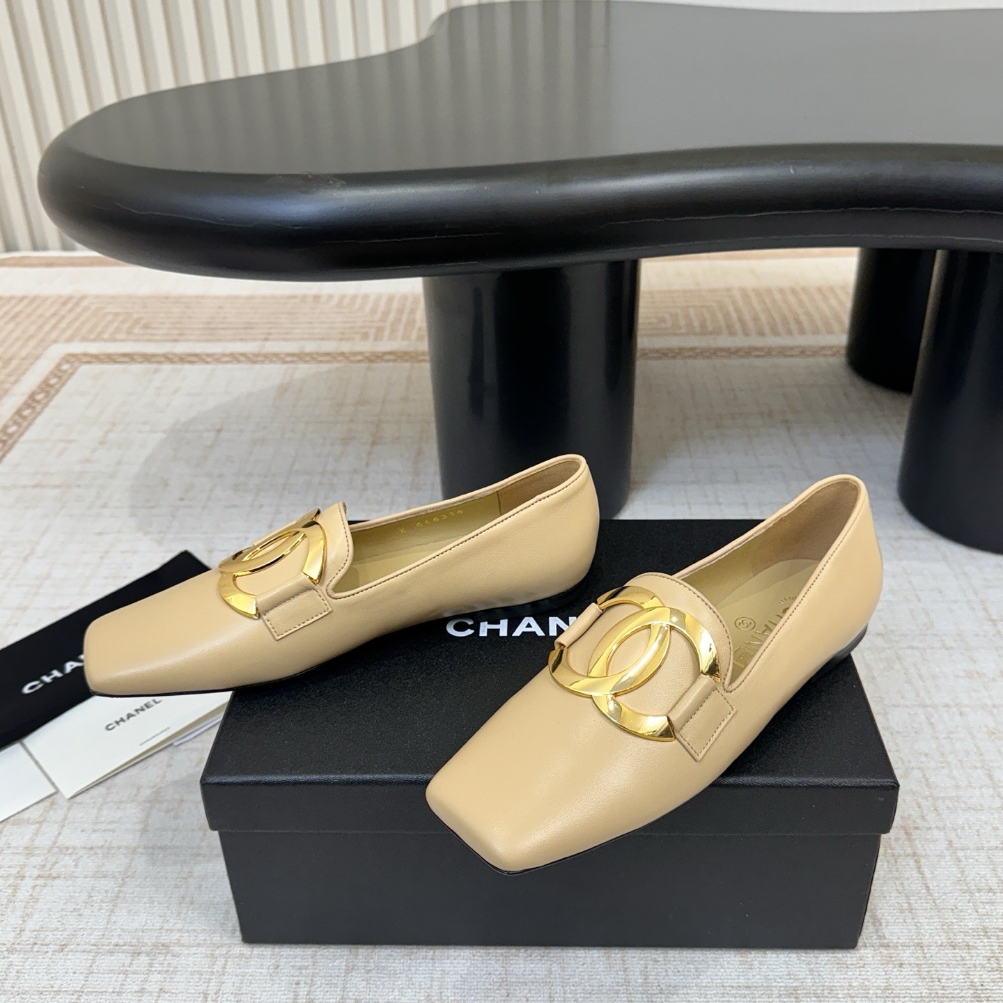 CHANEL Double C Metal Buckle Flat Single Shoes in Genuine Lambskin Patent with Calfskin Lining Itali