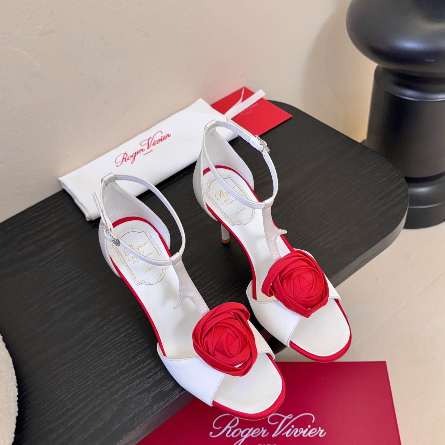 Roger Vivier Pointed Rose Buckle High Heel Pumps in Silk with Genuine Lambskin Lining Italian Leathe