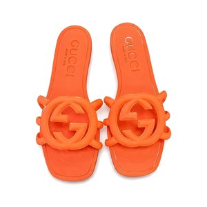 GUCCI Ankle-Strap Flat Sandals in Genuine Lambskin with Calfskin Lining and Durable Rubber Sole
