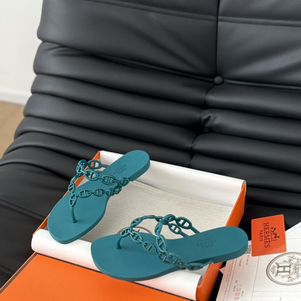 Hermès 24S Jelly Slide Slippers in PVC with Layered Sole Genuine Lambskin Lining Italian Leather Sol
