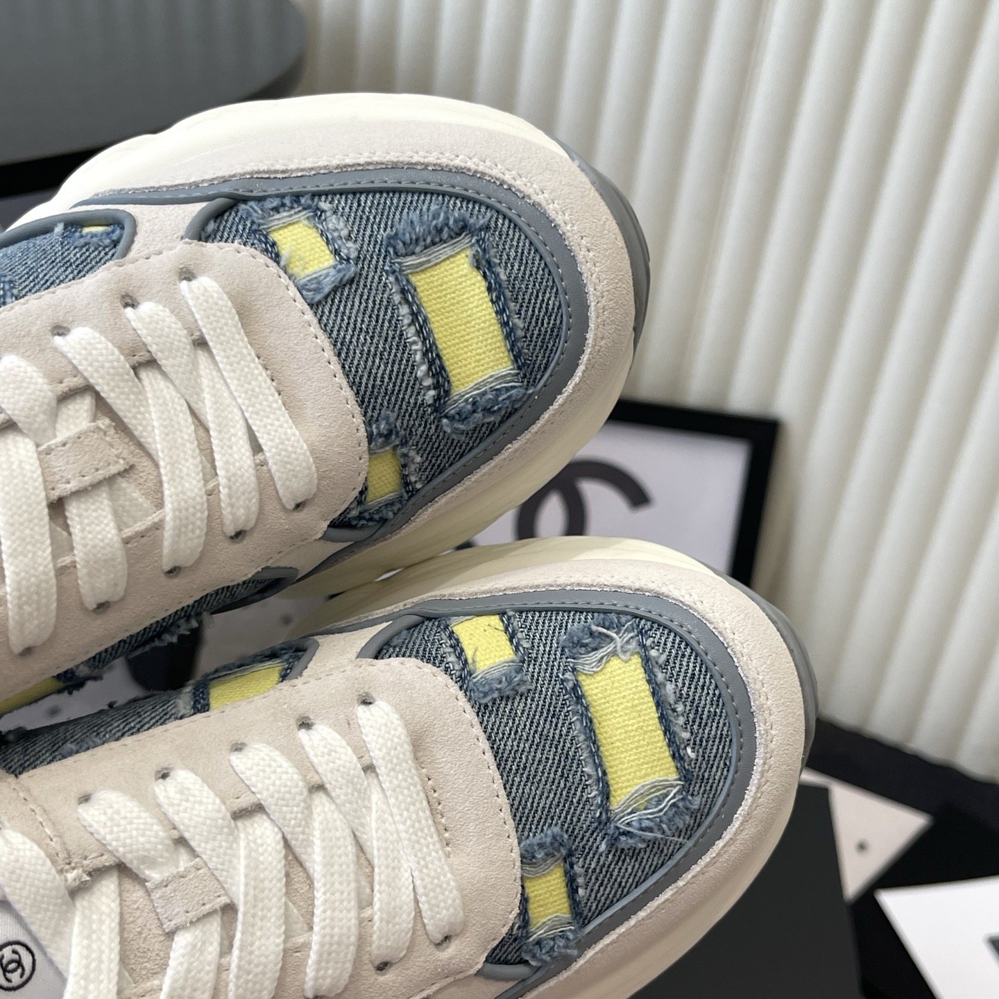 CHANEL Low-Top Casual Sneakers in Genuine Calfskin with Lambskin Lining and Italian Leather Sole