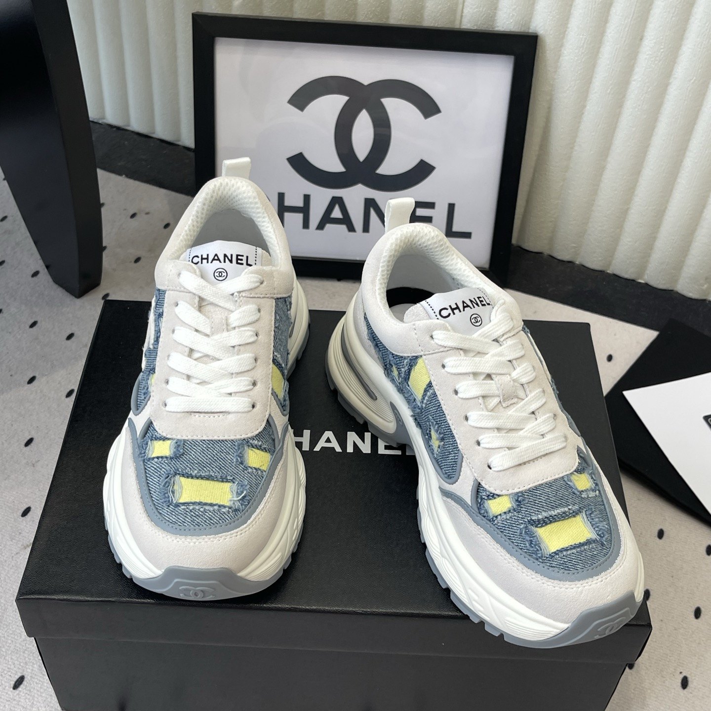 CHANEL Low-Top Casual Sneakers in Genuine Calfskin with Lambskin Lining and Italian Leather Sole