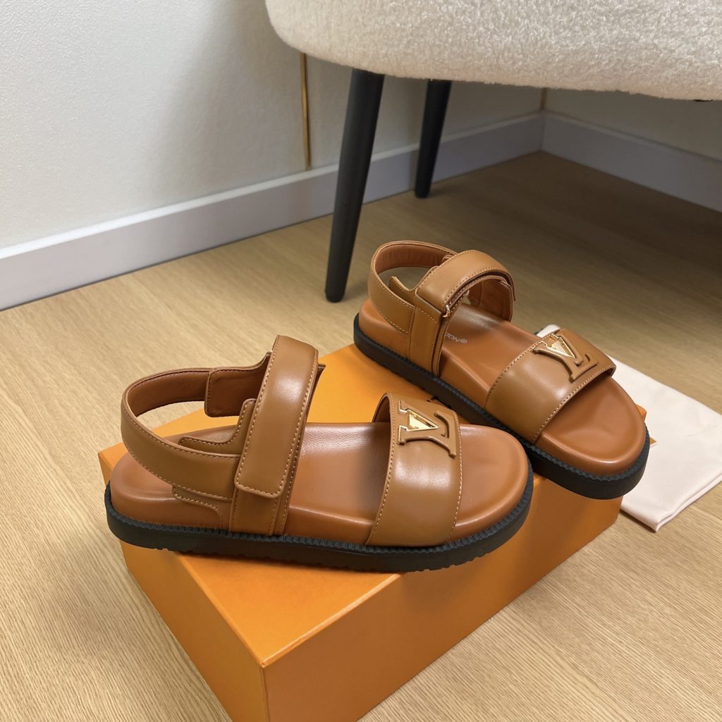 LOUIS VUITTON Flat Slide Sandals in Genuine Calfskin with Lambskin Lining and Italian Leather Sole