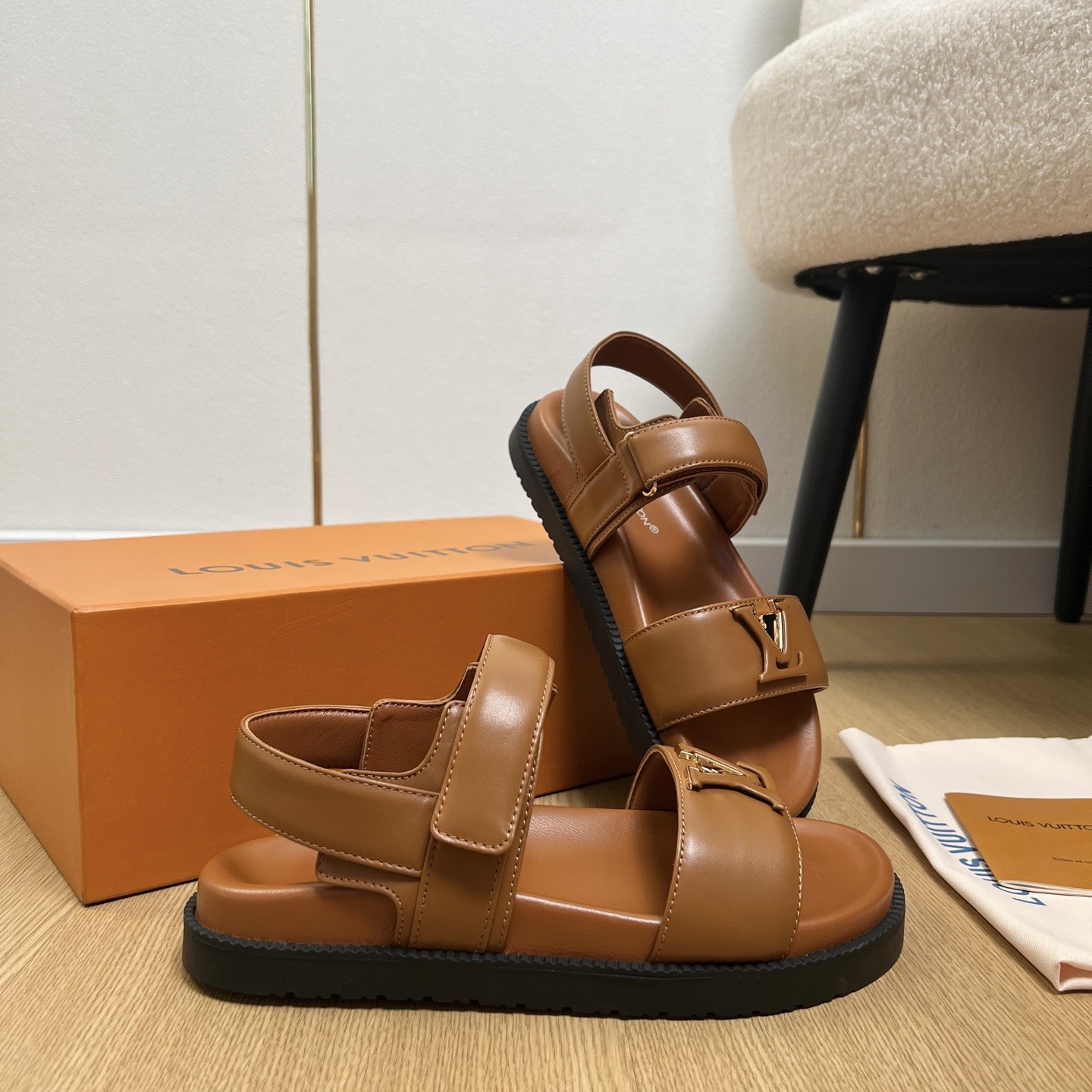 LOUIS VUITTON Flat Slide Sandals in Genuine Calfskin with Lambskin Lining and Italian Leather Sole