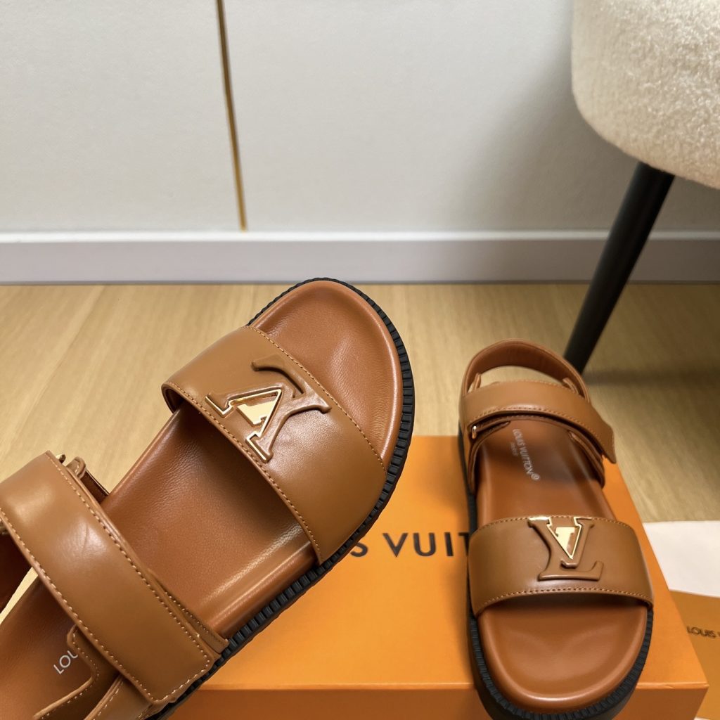 LOUIS VUITTON Flat Slide Sandals in Genuine Calfskin with Lambskin Lining and Italian Leather Sole