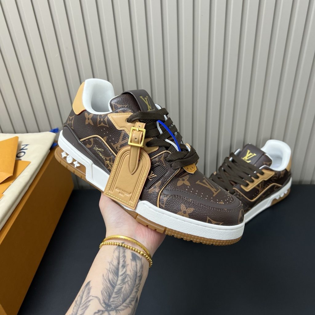 LOUIS VUITTON Retro Running Sneakers in Premium Suede with Goatskin Lining and Lightweight TPU Sole