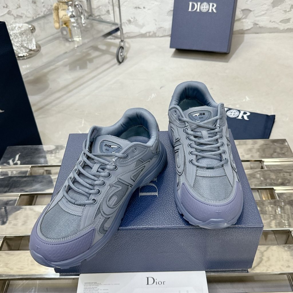DIOR Sneakers in Premium Leather with Molded Rubber Outsole Genuine Lambskin Lining Italian Suede