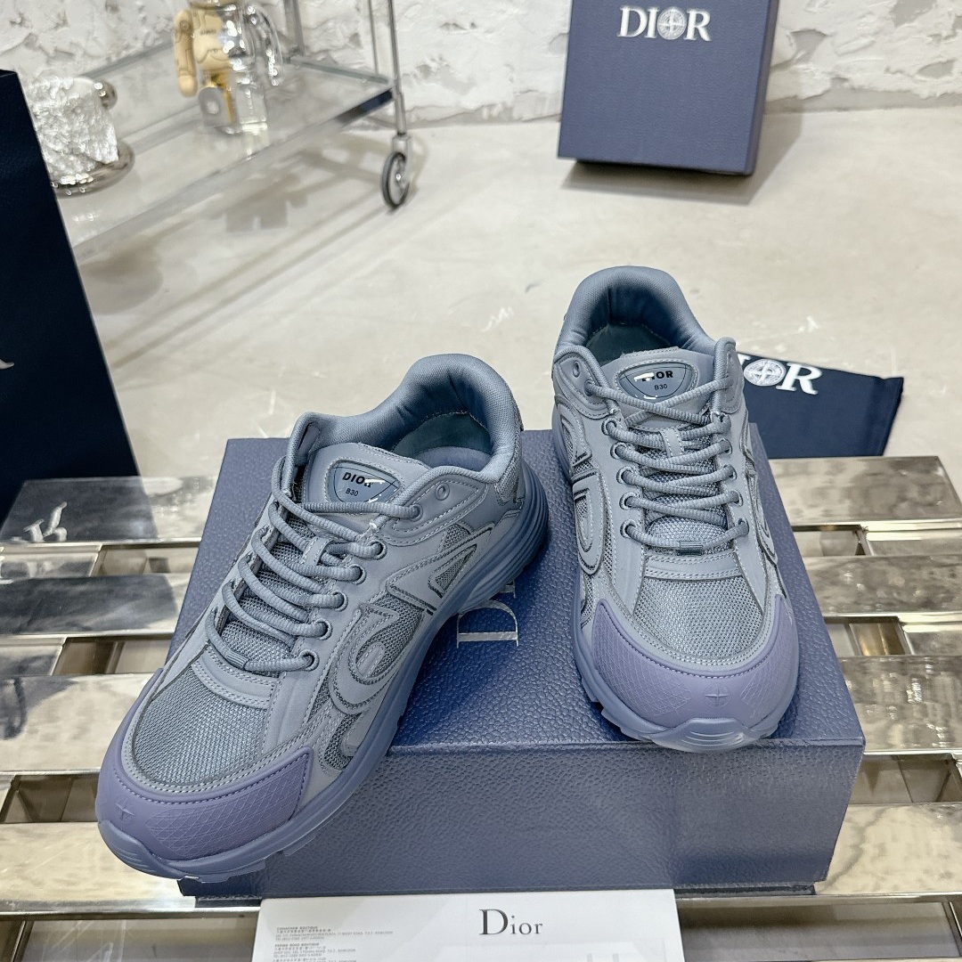 DIOR Sneakers in Premium Leather with Molded Rubber Outsole Genuine Lambskin Lining Italian Suede