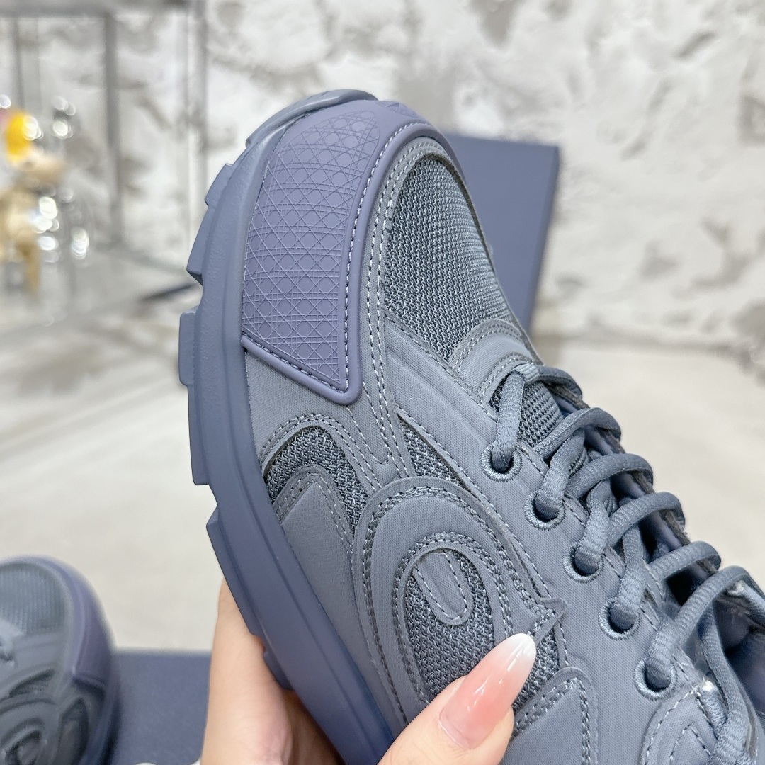 DIOR Sneakers in Premium Leather with Molded Rubber Outsole Genuine Lambskin Lining Italian Suede