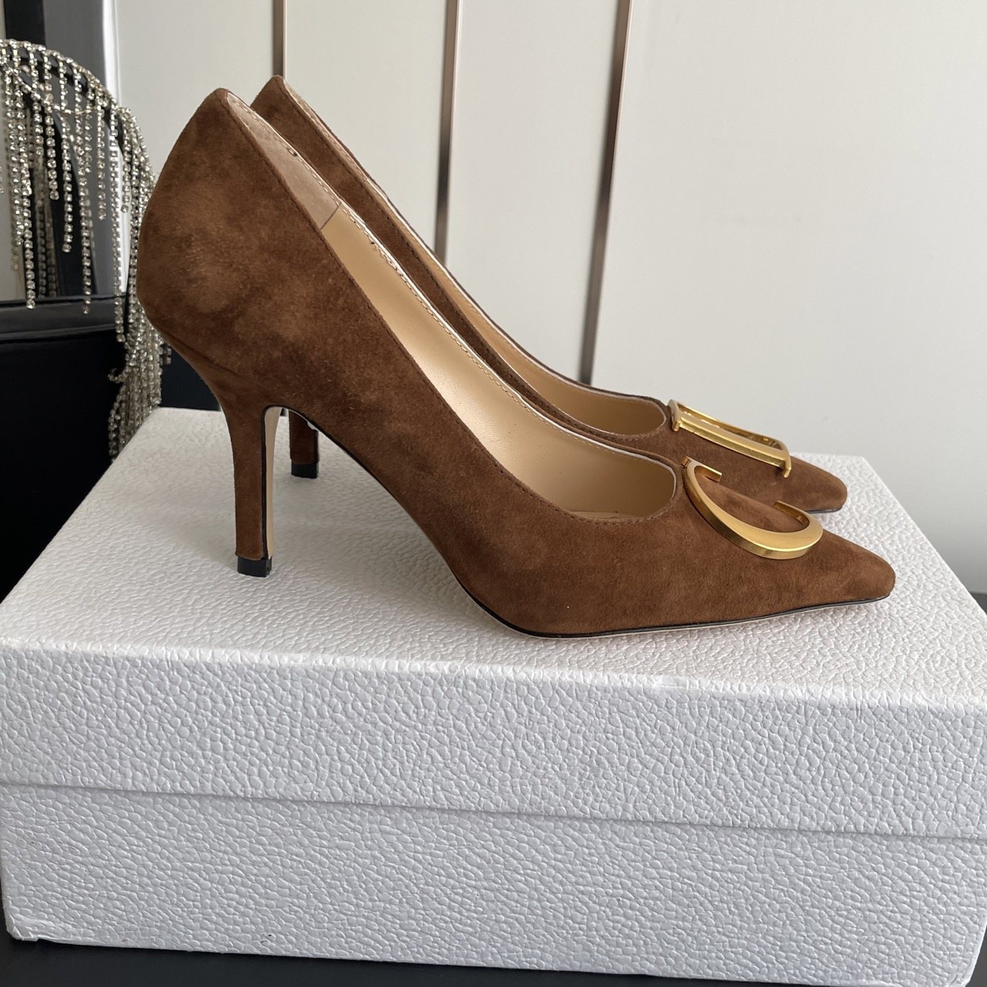 DIOR Slippers in Premium Leather with Molded Rubber Outsole Genuine Lambskin Lining Italian Suede