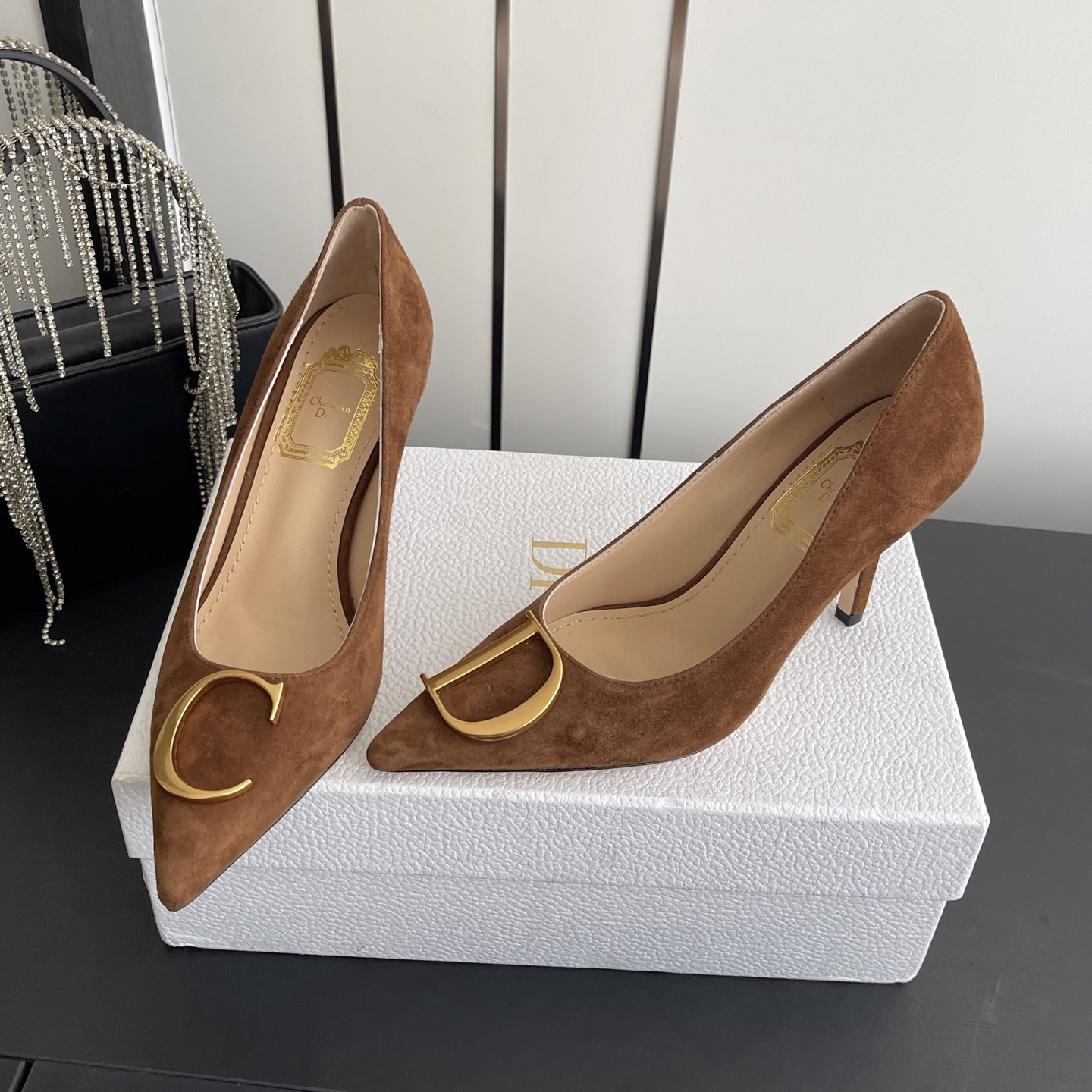 DIOR Slippers in Premium Leather with Molded Rubber Outsole Genuine Lambskin Lining Italian Suede