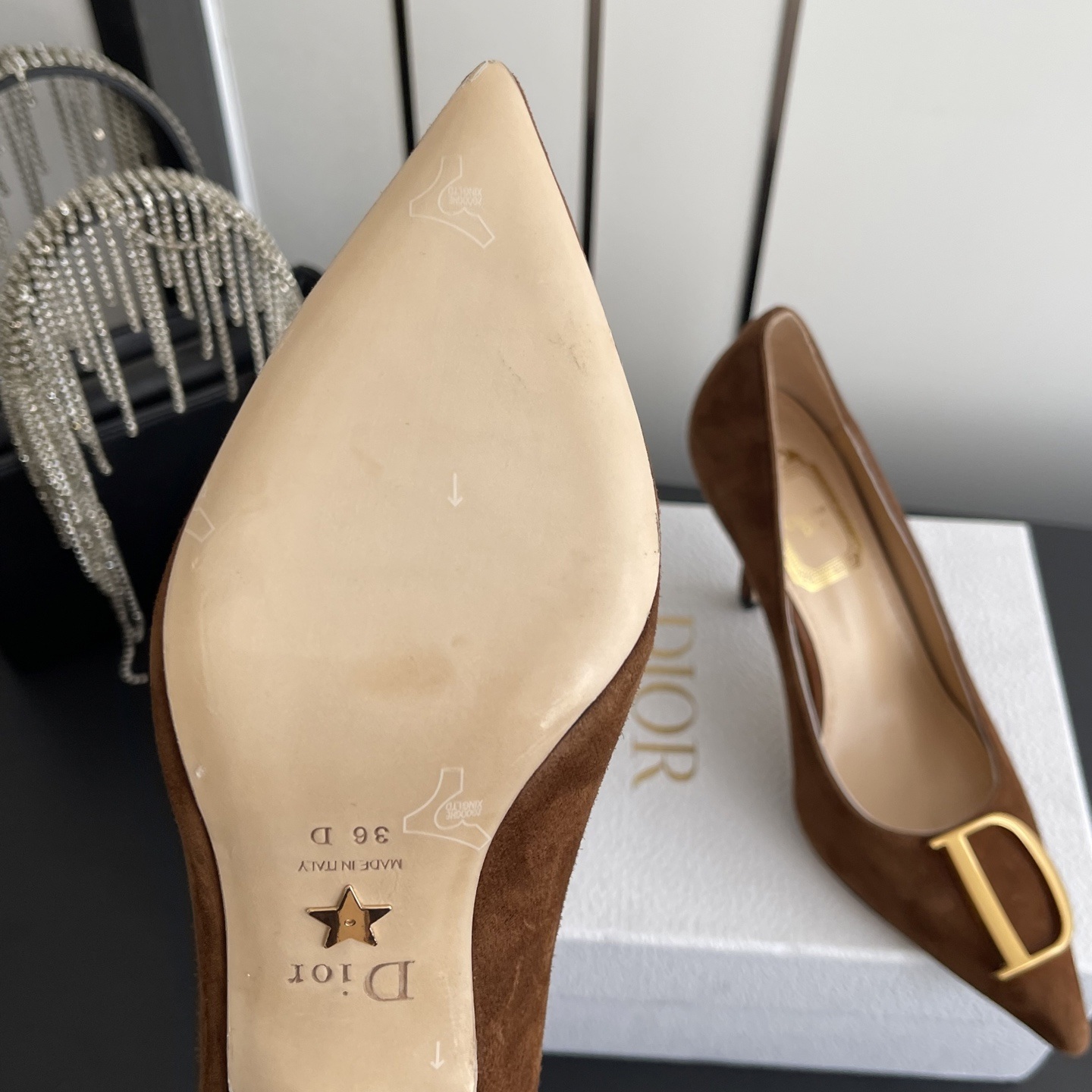 DIOR Slippers in Premium Leather with Molded Rubber Outsole Genuine Lambskin Lining Italian Suede
