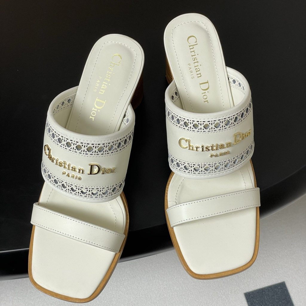 DIOR Sandals in Premium Leather with Molded Rubber Outsole Genuine Lambskin Lining Italian Suede S