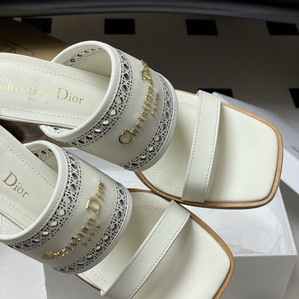 DIOR Sandals in Premium Leather with Molded Rubber Outsole Genuine Lambskin Lining Italian Suede S
