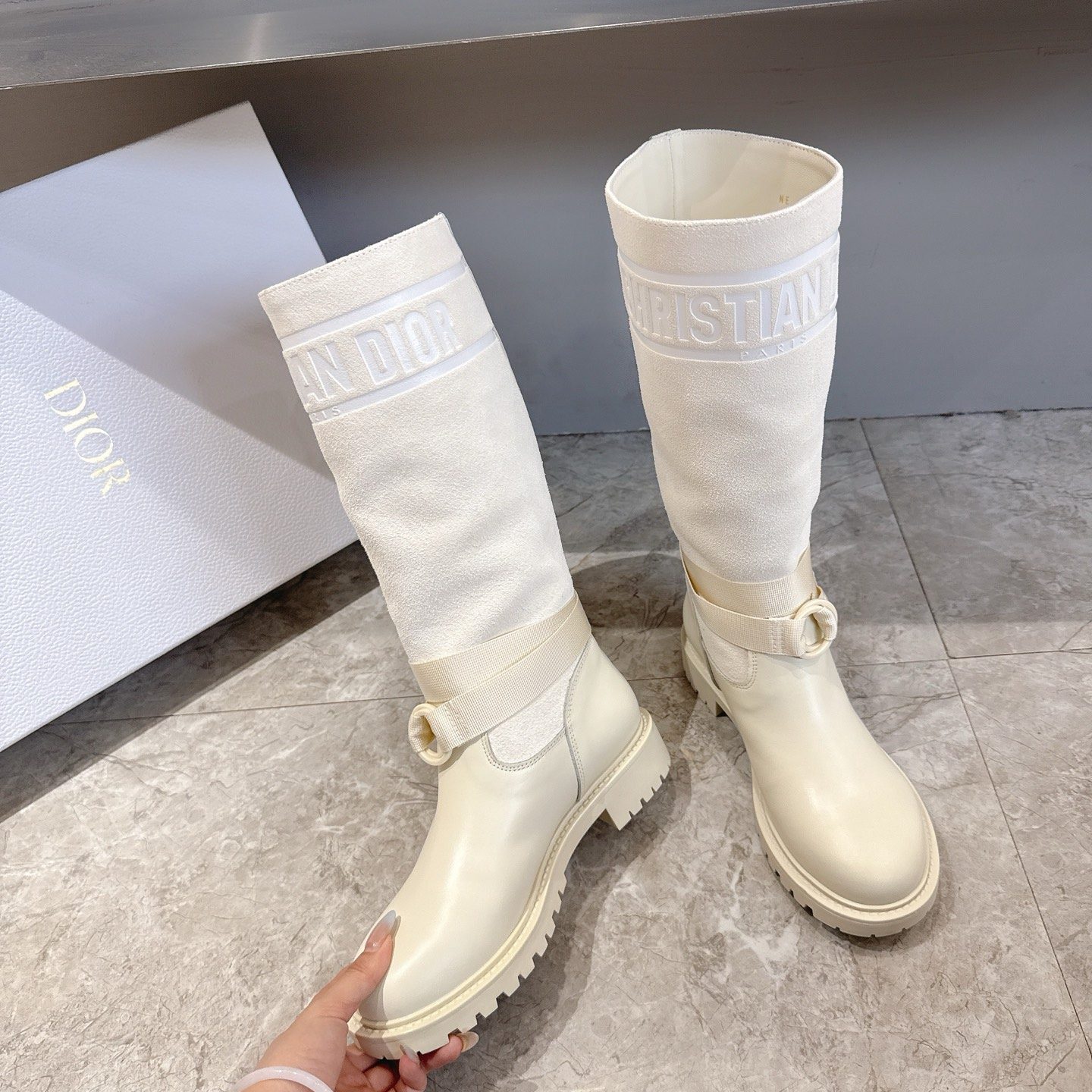 DIOR Sneakers in Premium Leather with Molded Rubber Outsole Genuine Lambskin Lining Italian Suede