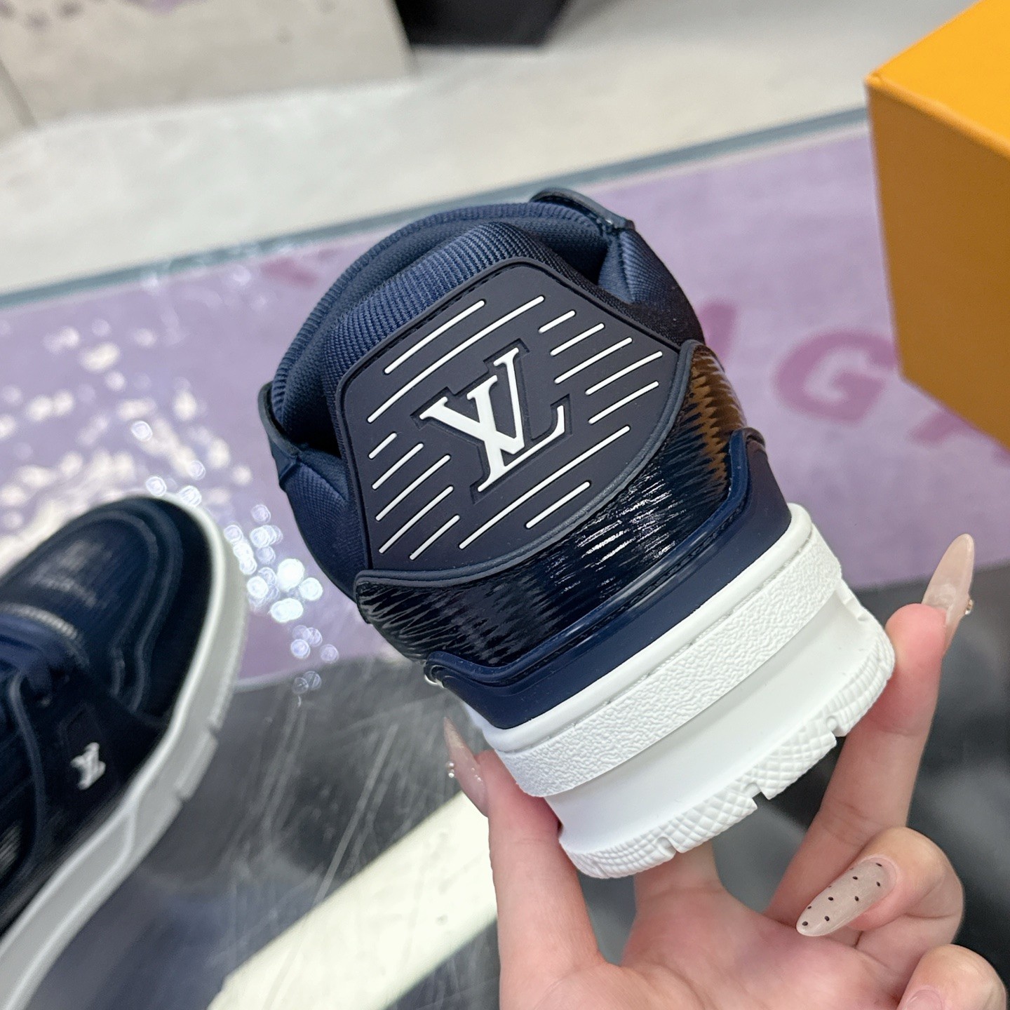 LOUIS VUITTON Casual Sneakers, Premium Leather Upper with Round Toe Design and Molded Rubber Outsole