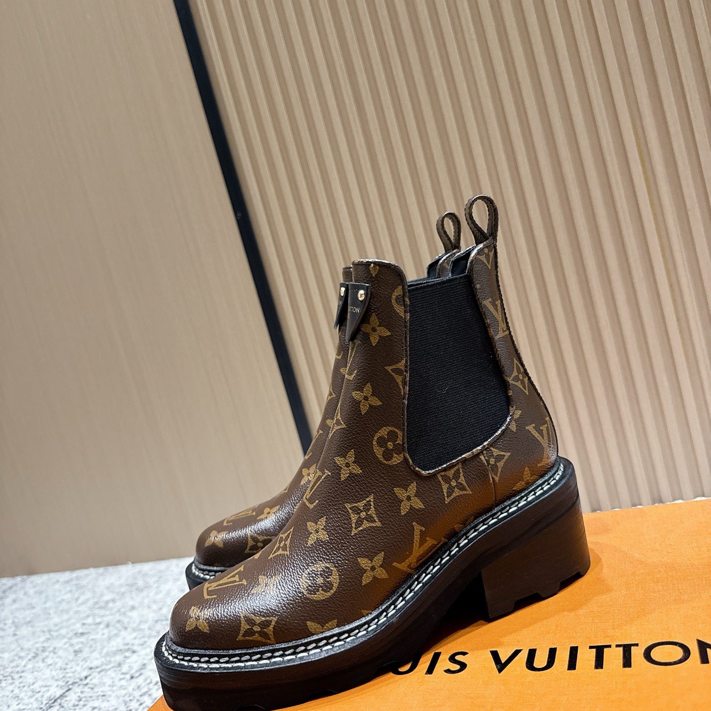 LOUIS VUITTON Classic Ankle Boots, Premium Leather Upper with Pull Tab and Molded Rubber Outsole