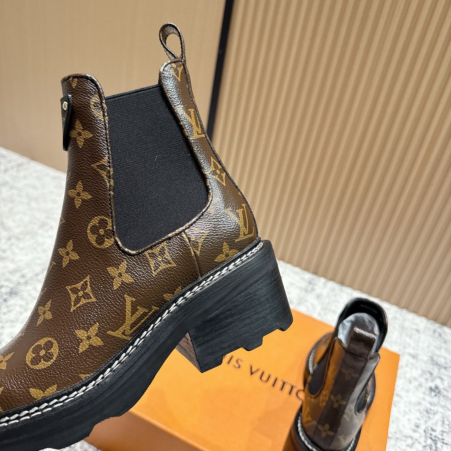 LOUIS VUITTON Classic Ankle Boots, Premium Leather Upper with Pull Tab and Molded Rubber Outsole